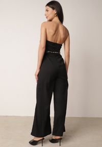 Born2be - Czarny Elegancki Kombinezon VICES Bez Rękawów z Falbankami i Paskiem Apethia. Okazja: na co dzień. Kolor: czarny. Materiał: materiał, tkanina. Długość rękawa: bez rękawów. Długość: długie. Wzór: gładki. Sezon: lato. Styl: elegancki #7