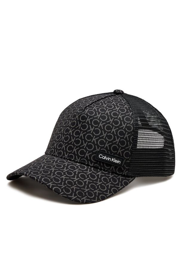 Calvin Klein Czapka z daszkiem Essential Patch Trucker Mono K50K511993 Czarny. Kolor: czarny. Materiał: materiał