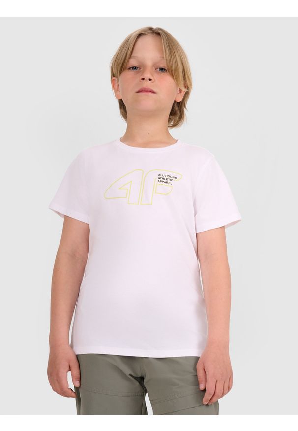 4f - 4F T-shirt regular z nadrukiem chłopięcy - biały 134 (8-9 lat). Okazja: na co dzień. Kolor: biały. Materiał: jersey, bawełna, materiał. Długość rękawa: krótki rękaw. Długość: krótkie. Wzór: nadruk. Sezon: lato. Styl: sportowy, klasyczny, casual