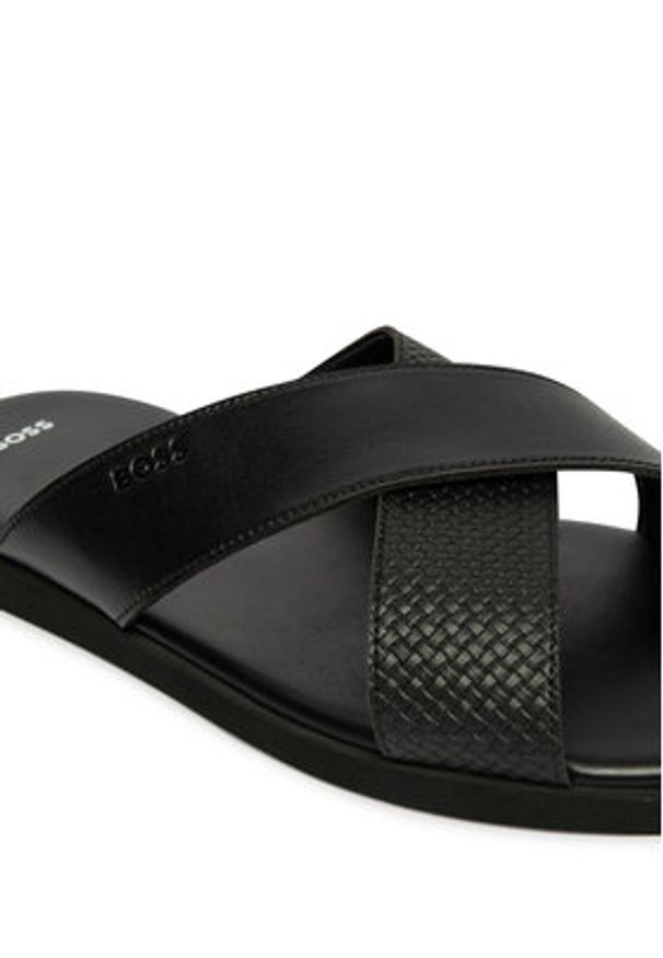 BOSS Klapki Darrel 50563155 Czarny. Kolor: czarny. Materiał: skóra