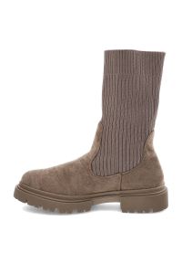 Szare Botki Filippo Modne Jesienne Buty Damskie. Okazja: na uczelnię, na spacer. Zapięcie: bez zapięcia. Kolor: szary. Szerokość cholewki: normalna. Materiał: materiał. Sezon: jesień. Obcas: na obcasie. Styl: elegancki. Wysokość obcasa: niski #4