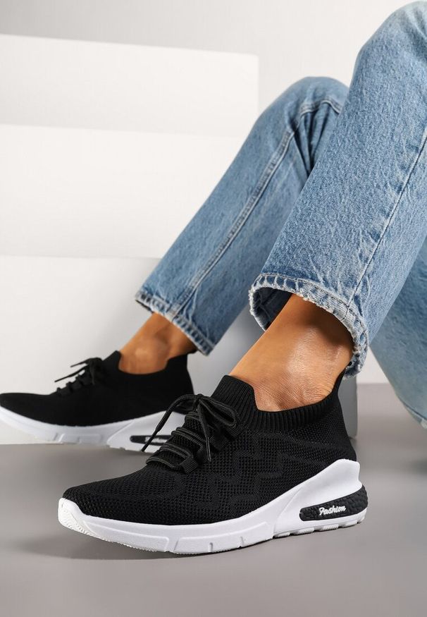 Born2be - Czarne Buty Sportowe Amathousa. Okazja: na co dzień. Kolor: czarny. Materiał: jeans