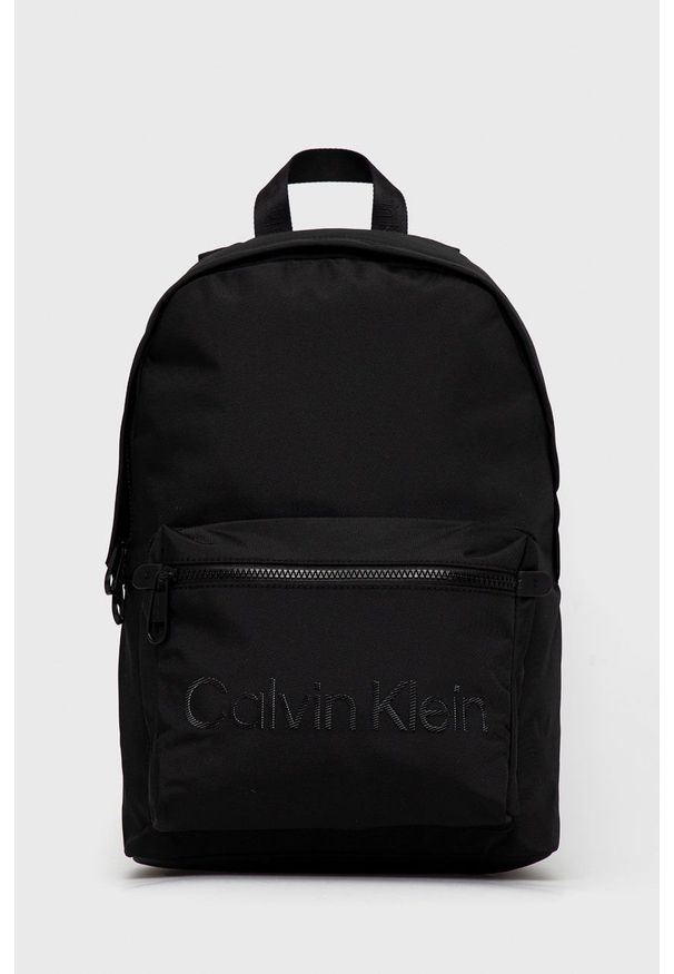 Calvin Klein Plecak męski kolor czarny duży gładki. Kolor: czarny. Wzór: gładki