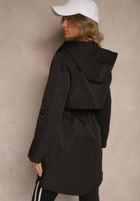 Renee - Czarny Płaszcz Kurtka Wiatrówka z Kapturem Arivina. Okazja: na co dzień. Typ kołnierza: kaptur. Kolor: czarny. Materiał: jeans. Wzór: aplikacja. Styl: casual, elegancki #3