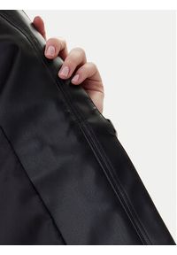 Calvin Klein Jeans Kurtka z imitacji skóry Moto LV047E501G Czarny Regular Fit. Kolor: czarny. Materiał: skóra #3