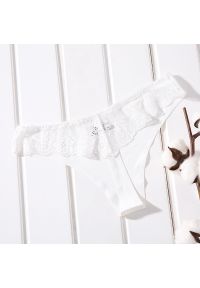 Intica - Stringi bezszwowe z koronkowym wykończeniem Dilek. Kolor: biały. Materiał: koronka