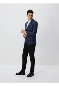 Reserved - Marynarka slim fit w kratę - granatowy. Kolor: niebieski. Materiał: wiskoza, tkanina