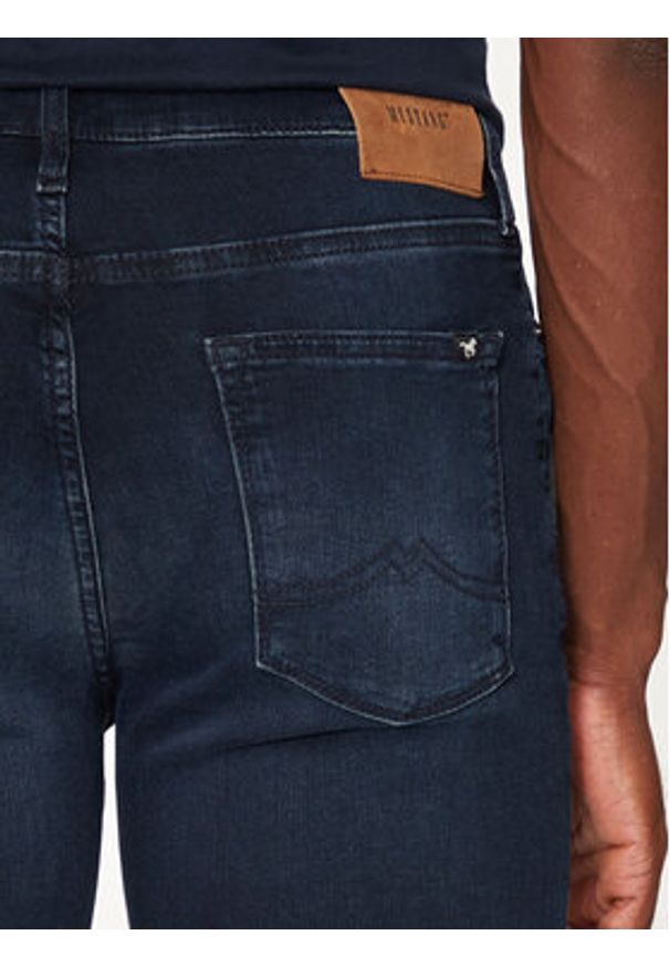 Mustang Jeansy Frisco 1013613 Granatowy Skinny Fit. Kolor: niebieski