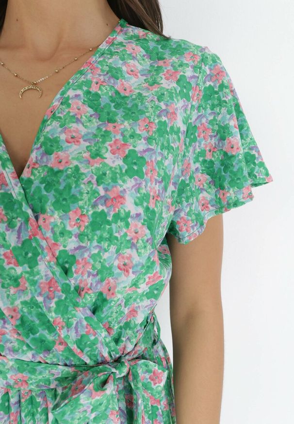 Born2be - Zielona Sukienka Maxi z Plisowanym Dołem i Gumką w Pasie Maal. Kolor: zielony. Długość: maxi