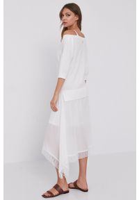 TwinSet - Twinset Sukienka kolor biały maxi prosta. Okazja: na co dzień. Kolor: biały. Długość rękawa: na ramiączkach. Typ sukienki: proste. Styl: casual. Długość: maxi