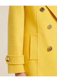 Luisa Spagnoli - LUISA SPAGNOLI - Żółta kurtka z mieszanki wełny VIRNA. Kolor: żółty. Materiał: wełna. Długość rękawa: długi rękaw. Długość: długie