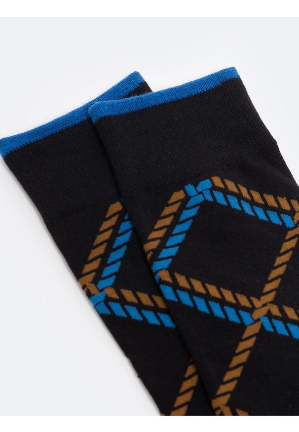 Big-Star - Skarpety męskie długie w kratę czarne Chester 906. Kolor: czarny. Materiał: tkanina, materiał