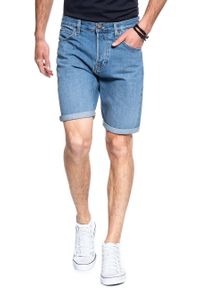 Lee - SPODENKI LEE 5 POCKET SHORT LIGHT NEWPO L73EJLKB 112120434. Okazja: na uczelnię, na co dzień. Materiał: jeans, materiał, bawełna, denim, tkanina. Długość: krótkie. Wzór: aplikacja. Sezon: lato. Styl: klasyczny, casual #10