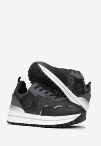 Renee - Czarne Sneakersy Zdobione Brokatem i Metalicznymi Wstawkami Olythea. Kolor: czarny. Wzór: aplikacja #5