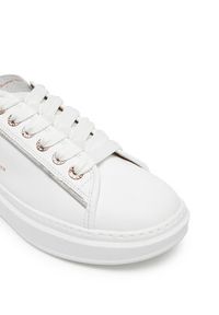 Alexander Smith Sneakersy Wembley ASBBWYW Biały. Kolor: biały. Materiał: skóra #4