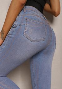 Renee - Jasnoniebieskie Jeansy Skinny z Przejaśnieniami ze Złotej Farby Tilacema. Okazja: na co dzień. Kolor: niebieski. Styl: casual, elegancki, wizytowy