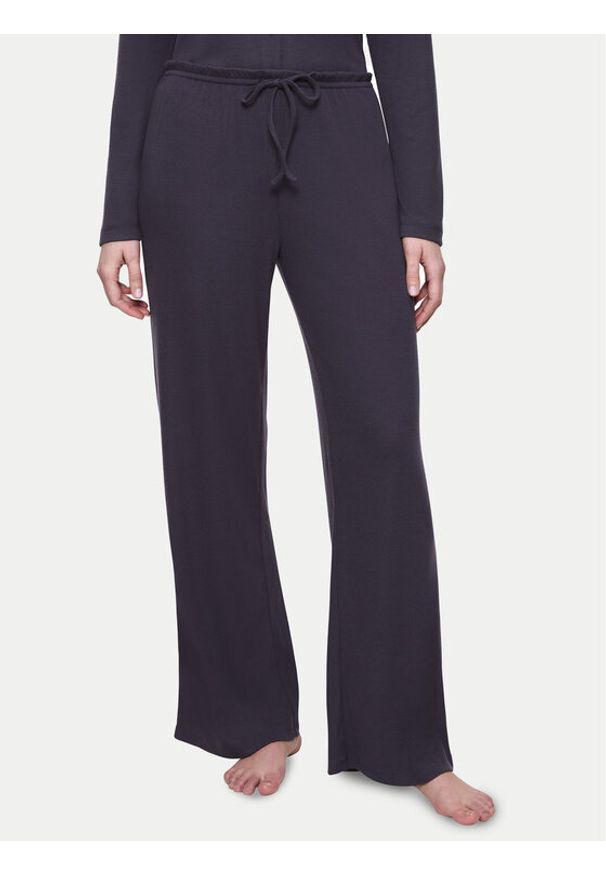 Triumph Spodnie piżamowe Mix&Match 10225049 Szary Regular Fit. Kolor: szary. Materiał: wiskoza, syntetyk