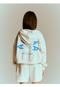 Reserved - Bluza z kapturem Lilo i Stitch - beżowy. Typ kołnierza: kaptur. Kolor: beżowy. Materiał: bawełna, dzianina