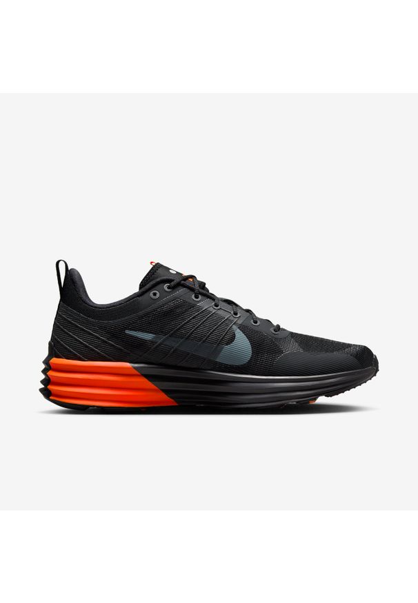 Nike Lunar Roam Sneskersy męskie. Okazja: na co dzień. Kolor: czarny. Materiał: materiał. Szerokość cholewki: normalna. Sport: fitness