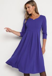 Born2be - Fioletowa Rozkloszowana Sukienka z Rękawem 3/4 Nomiel. Okazja: na spotkanie biznesowe. Typ kołnierza: dekolt w kształcie V. Kolor: fioletowy. Typ sukienki: rozkloszowane. Styl: klasyczny, elegancki, biznesowy #3