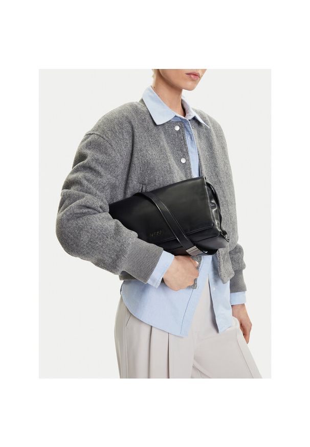 Torebka MEXX. Kolor: czarny