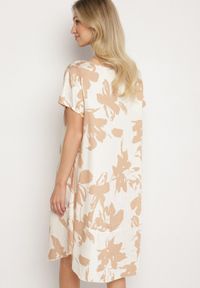 Born2be - Ciemnobeżowa Wiskozowa Sukienka w Kwiatowy Wzór Emitine. Okazja: na co dzień. Kolor: beżowy. Materiał: wiskoza. Wzór: kwiaty. Typ sukienki: proste. Styl: casual, klasyczny #5