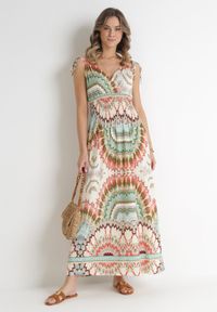 Born2be - Zielona Wiskozowa Sukienka Tie Dye Maxi z Marszczoną Gumką w Pasie Lucira. Typ kołnierza: dekolt kopertowy. Kolor: zielony. Materiał: wiskoza. Długość rękawa: bez rękawów. Typ sukienki: kopertowe. Długość: maxi #4