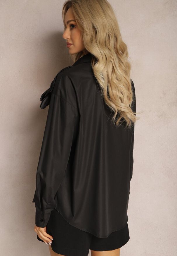 Renee - Czarna Klasyczna Koszula z Aplikacją 3D z Kwiatowym Motywem Xirena. Kolor: czarny. Wzór: aplikacja, kwiaty. Styl: klasyczny