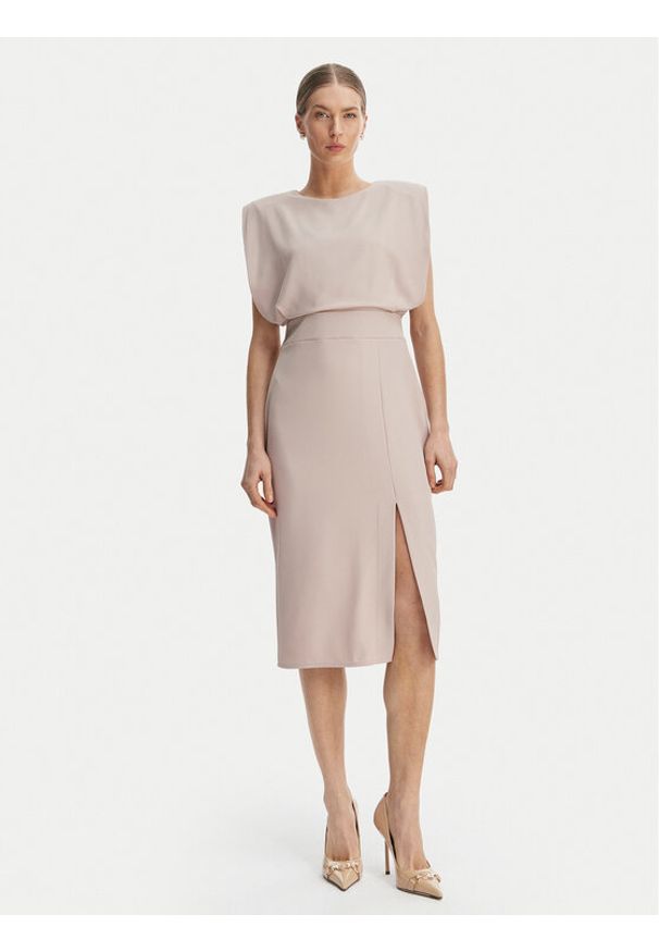 Rinascimento Sukienka koktajlowa CFC0127570003 Beżowy Slim Fit. Kolor: beżowy. Materiał: syntetyk. Styl: wizytowy