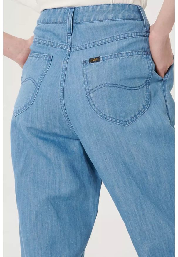 Lee - LEE PLEATED STELLA TAPER DAMSKIE SPODNIE JEANSOWE JEANSY LIGHT LINNEN L30VNBYK 112106839