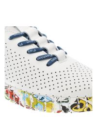Białe Półbuty Artiker Wygodne Sneakersy Damskie. Okazja: na spacer. Kolor: biały. Materiał: skóra. Szerokość cholewki: normalna #7