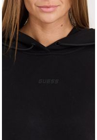 Guess - GUESS Czarna damska bluza Carla Hooded, Rozmiar L. Okazja: na co dzień. Kolor: czarny. Materiał: poliester, bawełna. Długość rękawa: długi rękaw. Długość: długie. Styl: casual #2