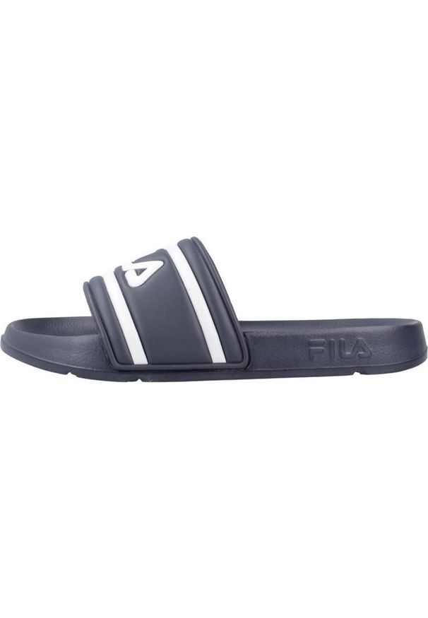 Klapki Fila Model Morro Bay Kolor Niebieski. Okazja: na plażę. Zapięcie: bez zapięcia. Kolor: biały, niebieski, wielokolorowy. Materiał: materiał, syntetyk. Szerokość cholewki: normalna. Sport: turystyka piesza, pływanie, fitness
