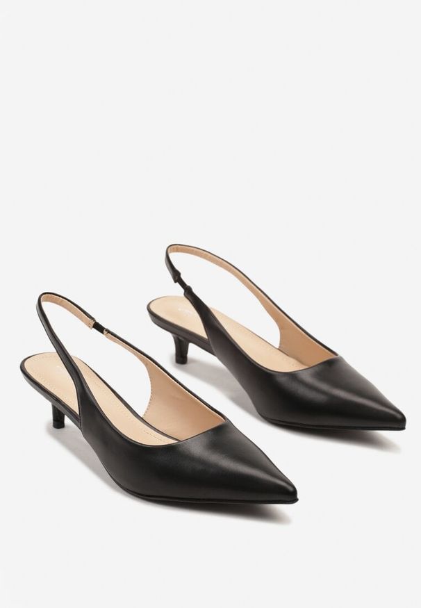 Renee - Czarne Sandały na Kaczuszce ze Szpiczastym Noskiem Slingback Farinea. Okazja: na co dzień. Nosek buta: szpiczasty. Kolor: czarny. Materiał: jeans. Obcas: na szpilce. Styl: klasyczny, elegancki, casual. Wysokość obcasa: średni