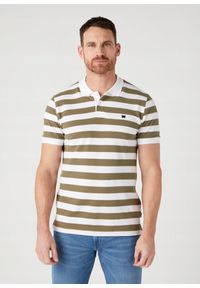 Wrangler - WRANGLER STRIPE SHIRT MĘSKA KOSZULKA POLO KOŁNIERZYK Olive W7CDMH989. Typ kołnierza: polo