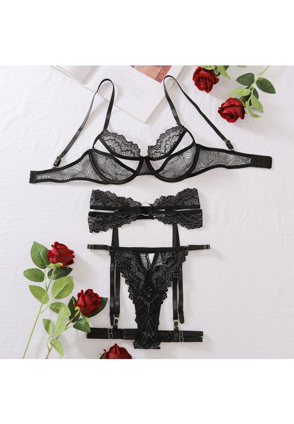 Intica - Zestaw bielizny push-up z koronkowym pasem do pończoch Torun. Kolor: czarny. Materiał: koronka. Długość: długie