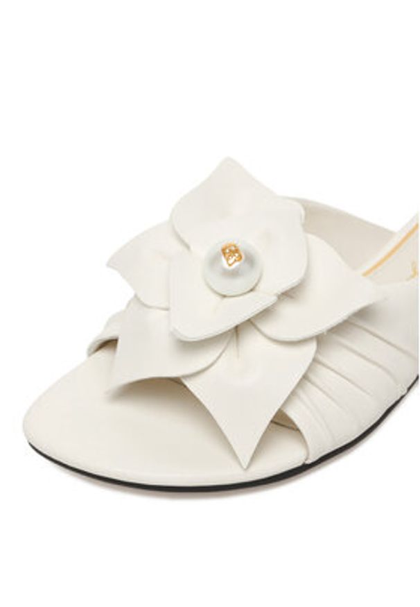 Gino Rossi - GINO ROSSI Klapki CEO-ROSE-LT-2221-1 Biały. Kolor: biały. Materiał: skóra