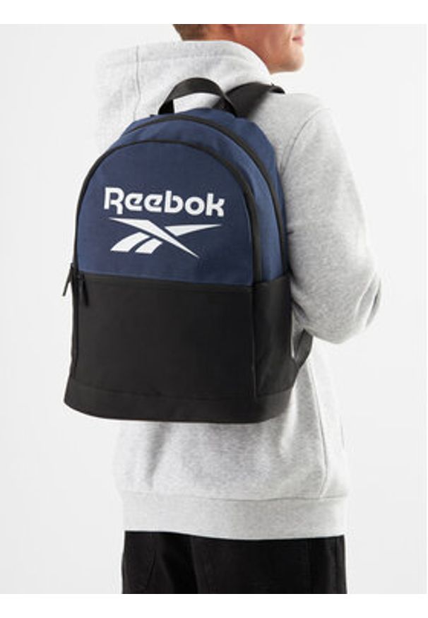 Reebok Plecak RBK-024-CCC-05 Granatowy. Kolor: niebieski. Materiał: poliester, materiał