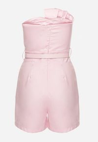 Born2be - Różowy Kombinezon Bez Rękawów Zdobiony Zakładkami i Paskiem z Klamrą Silurea. Okazja: na co dzień. Kolor: różowy. Długość rękawa: bez rękawów. Wzór: aplikacja. Styl: casual, elegancki #4