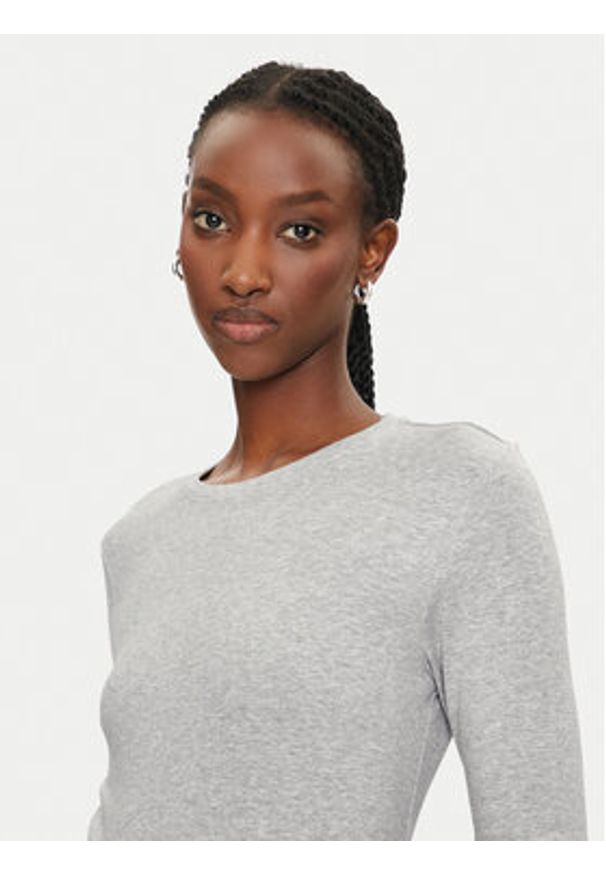 only - ONLY Bluzka Riley 15323159 Szary Slim Fit. Kolor: szary. Materiał: bawełna