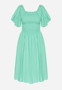 Born2be - Jasnozielona Rozkloszowana Sukienka Bawełniana z Bufiastymi Rękawami i Elastyczną Górą Veliova. Okazja: na co dzień. Kolor: zielony. Materiał: bawełna. Styl: casual, elegancki #6