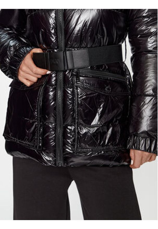 DKNY Sport Kurtka przejściowa DP3J8533 Czarny Regular Fit. Kolor: czarny. Materiał: syntetyk. Styl: sportowy