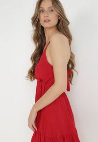 Born2be - Bordowa Sukienka z Wiskozy Aikena. Kolor: czerwony. Materiał: wiskoza. Długość rękawa: na ramiączkach. Typ sukienki: kopertowe. Długość: mini