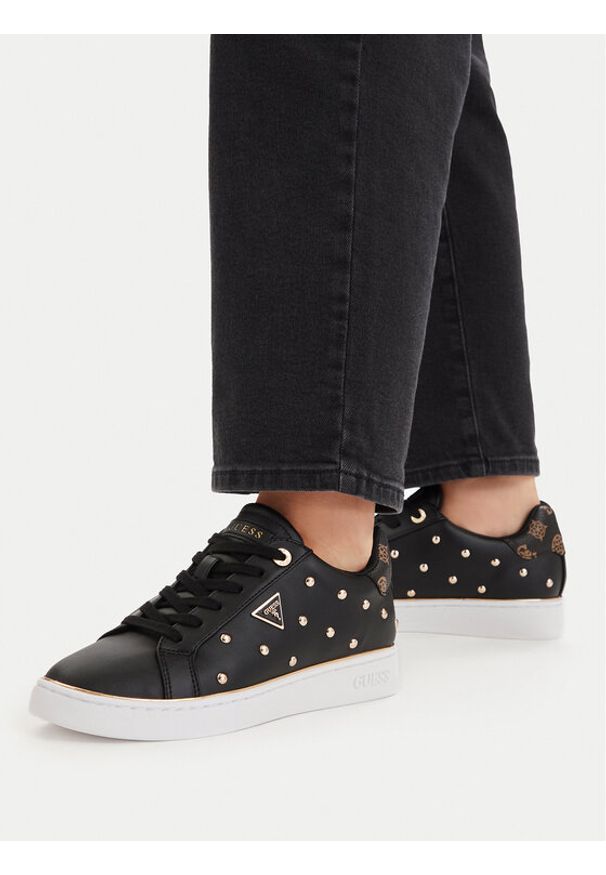Guess Sneakersy FLPBON ELE12 Czarny. Kolor: czarny. Materiał: skóra