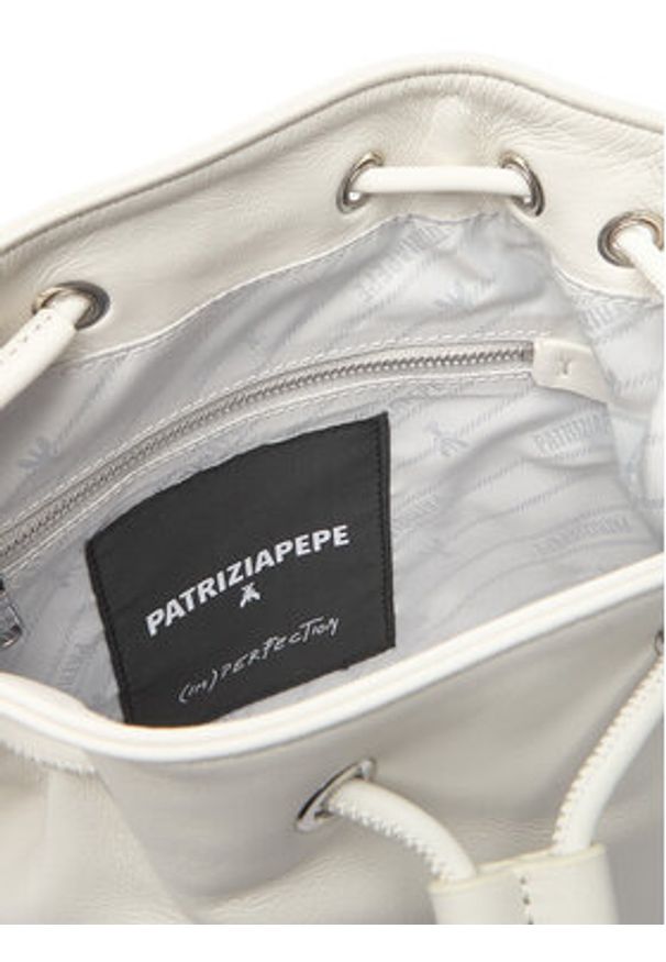 Patrizia Pepe Torebka 2B0126/L113 Biały. Kolor: biały. Materiał: skórzane