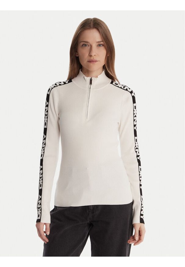 DKNY Sweter P5MSAY01 Écru Slim Fit. Materiał: wiskoza