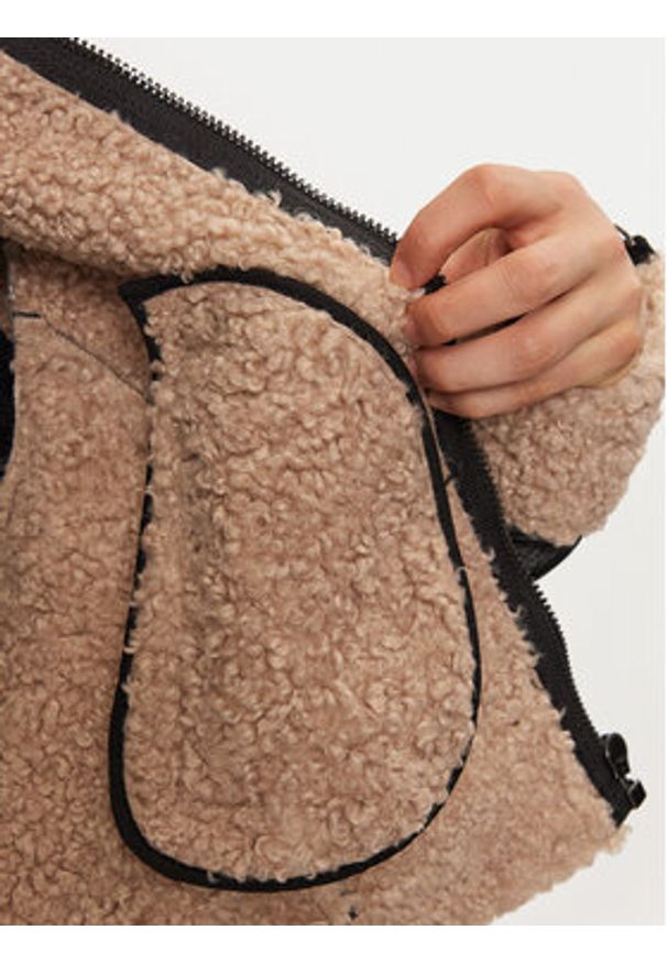 Sisley Kurtka z imitacji skóry 2YJVLN04W Czarny Regular Fit. Kolor: czarny. Materiał: skóra