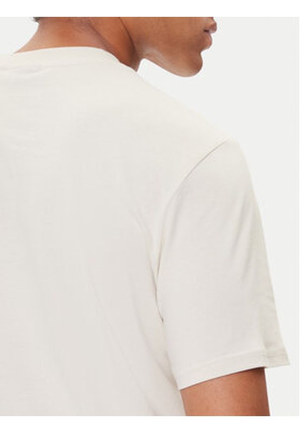 Napapijri T-Shirt S-Funes Ss NP0A88UA Beżowy Regular Fit. Kolor: beżowy. Materiał: bawełna