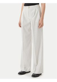 Hugo - HUGO Spodnie materiałowe Hejuly 50559202 Biały Loose Fit. Kolor: biały. Materiał: syntetyk #1