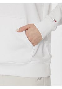 Tommy Jeans Bluza Essential Logo 1+ DW0DW16397 Biały Relaxed Fit. Kolor: biały. Materiał: syntetyk #8